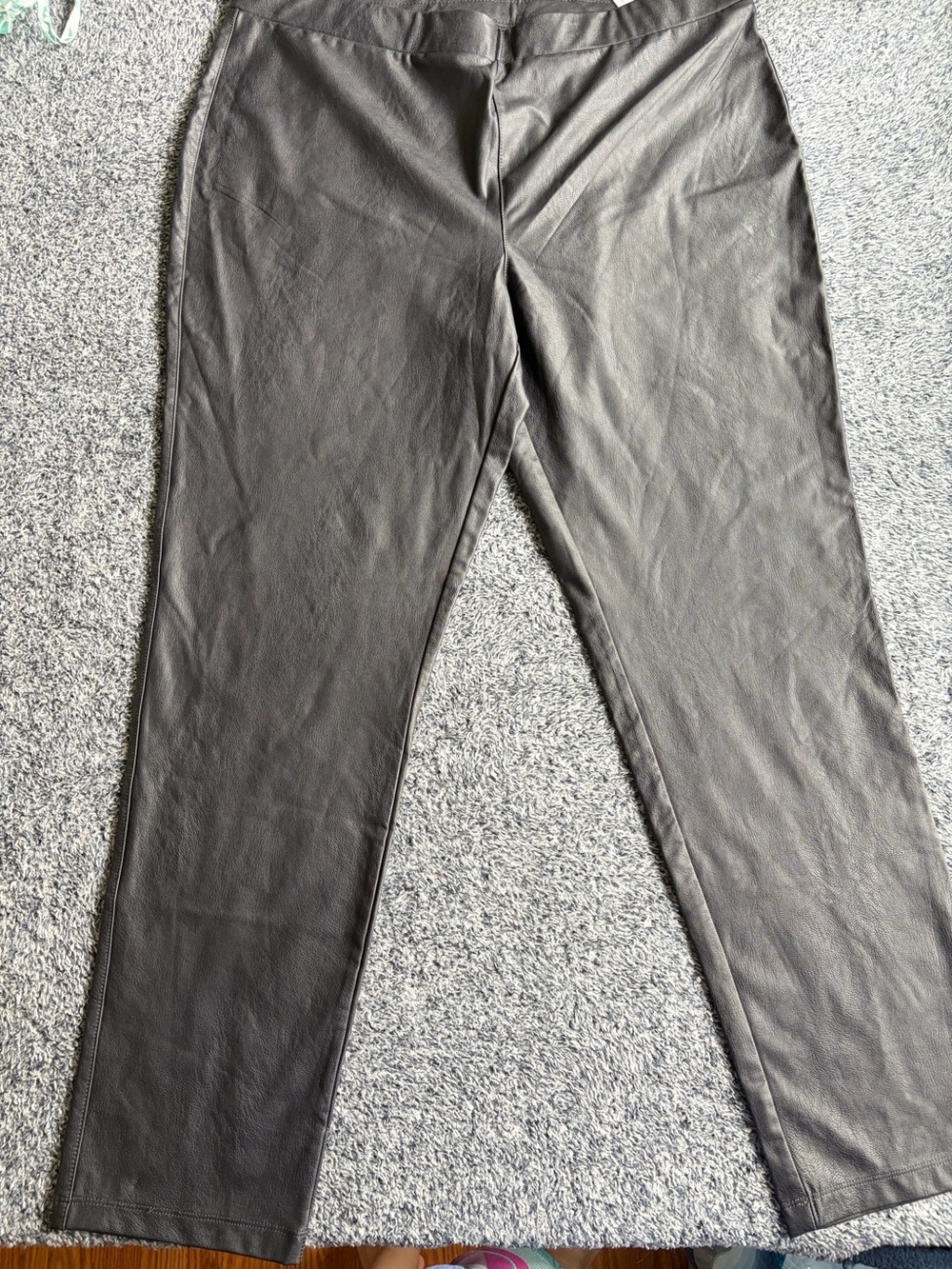 dennis basso Black Faux Leather Skinny Pants Size L - Picture 7 of 9